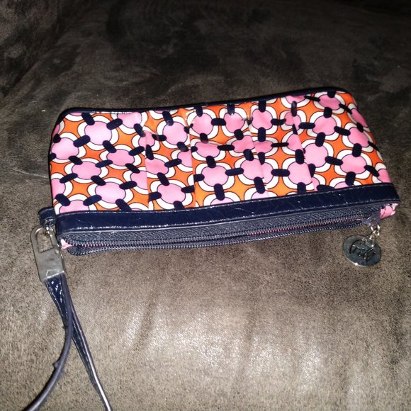 VERA BRADLEY - FRILL - LOVES ME - WRISTLET - Picture 4 of 4